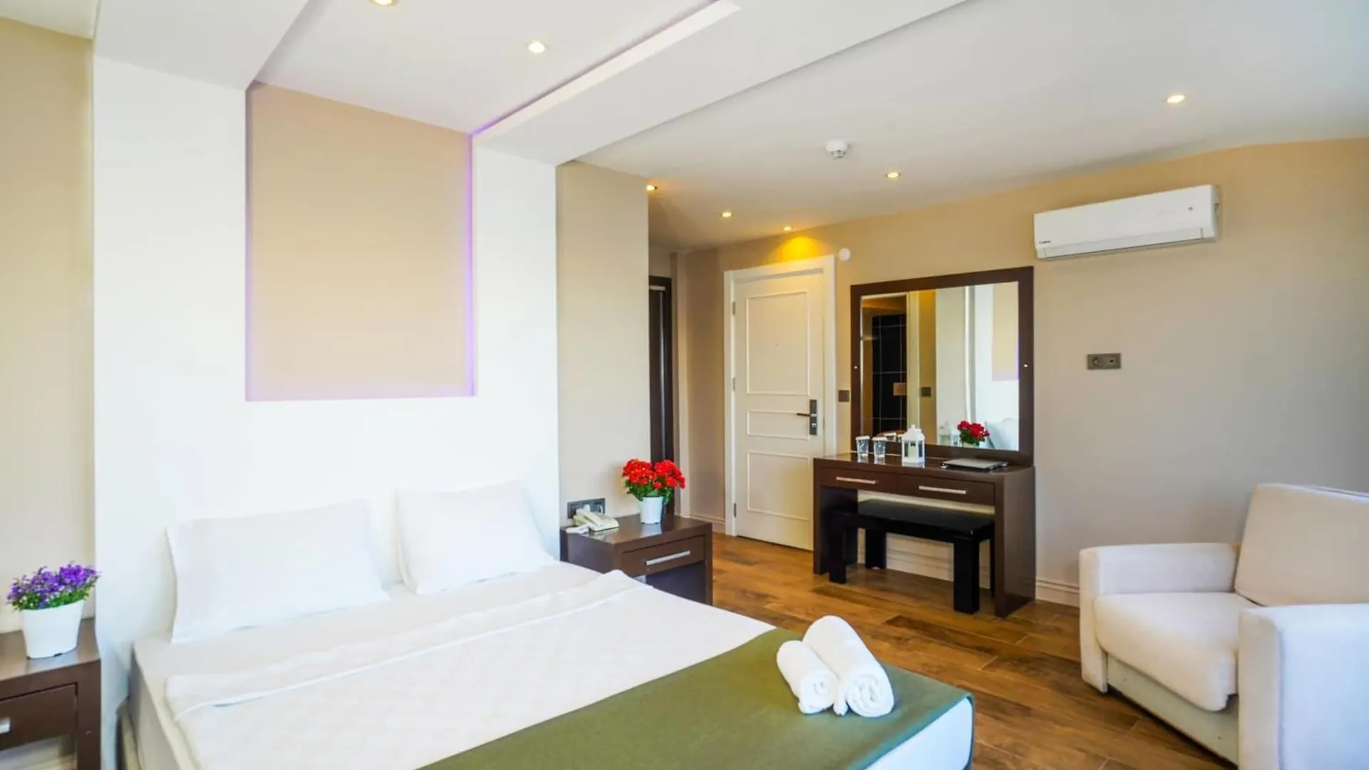 Aurasia Sea Side Hotel Marmaris 3*,
