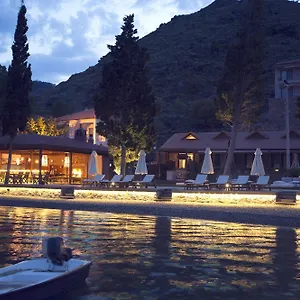 Otel Vira Demir Boutique & Beach